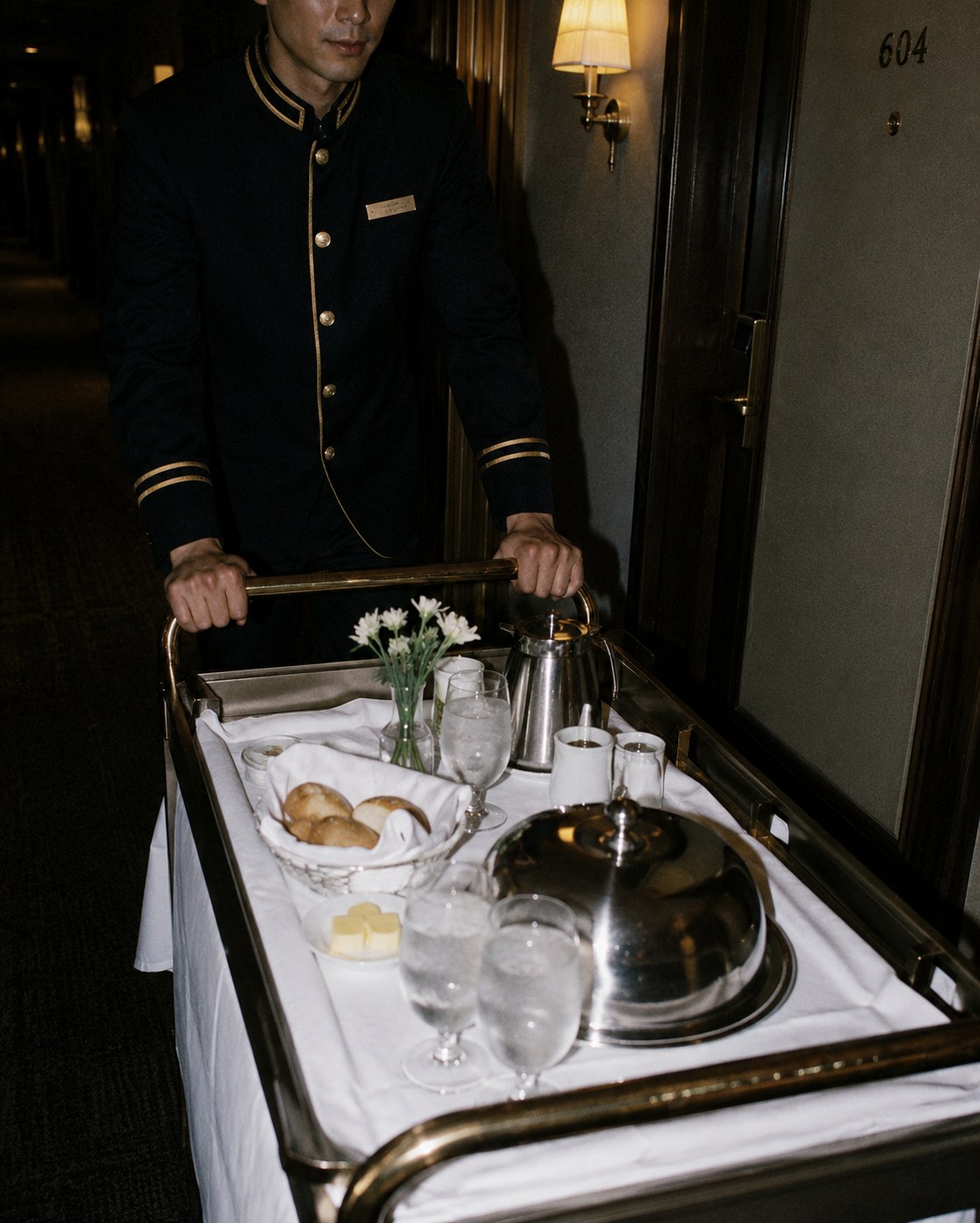 Room Service — Pide a tu habitación sin llamadas.